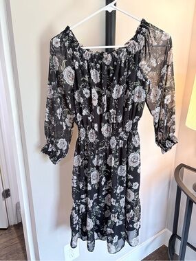 Women's Black Floral Off-Shoulder Dress